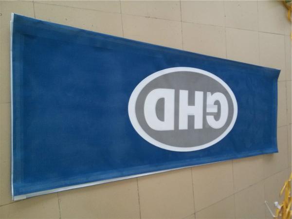 Fire Resistant Printed Outdoor Mesh Banners And Signs In High Wind Environments