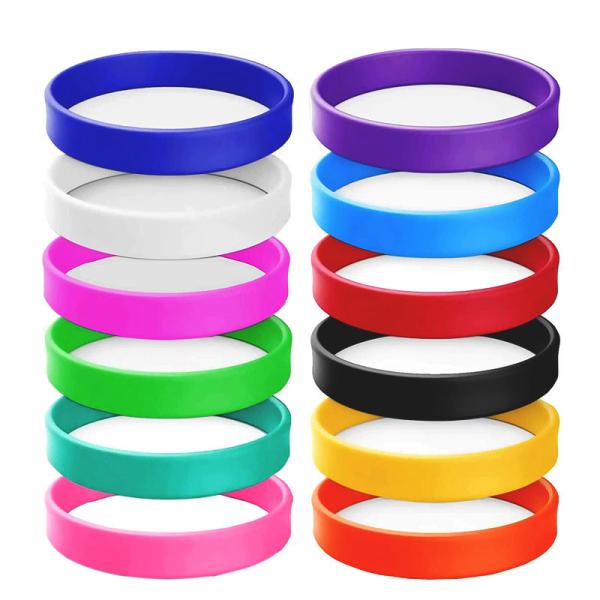 Slogan Palavras-chave Pulseiras de silicone impressas Banda personalizada Futebol Fãs de basquetebol Esportes Pulseiras de silicone
