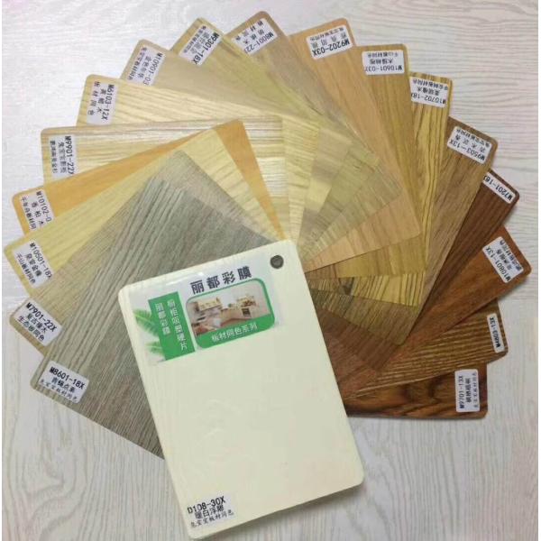 Décoration de la maison Film autoadhésif en PVC Film stratifié en PVC en relief