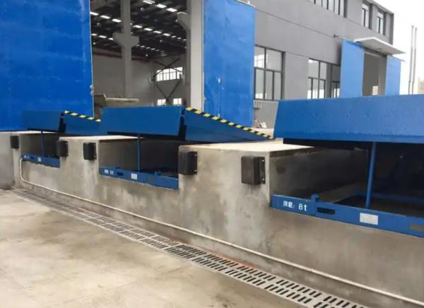 Control Remoto Portátil Barato Mesa Elevadora Logística Niveladores de Muelle de Contenedores Hidráulicos Fijos Puerta de Muelle Taller Rampa Automática Nivelador Eléctrico