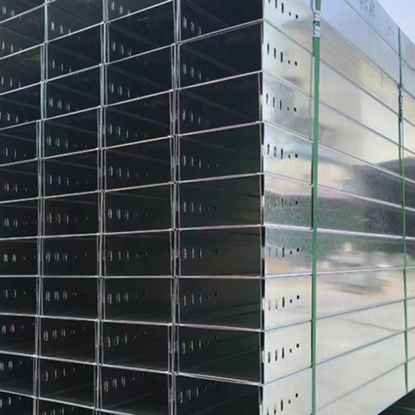 Indoor Silver Cable Support Tray / 100mm Solid Bottom Cable Tray