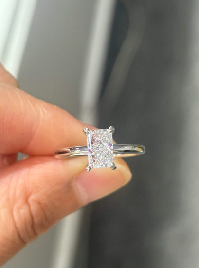 1.86ct Asche shape  Lab Grown Diamond Ring  blue  VVS2   18K white gold