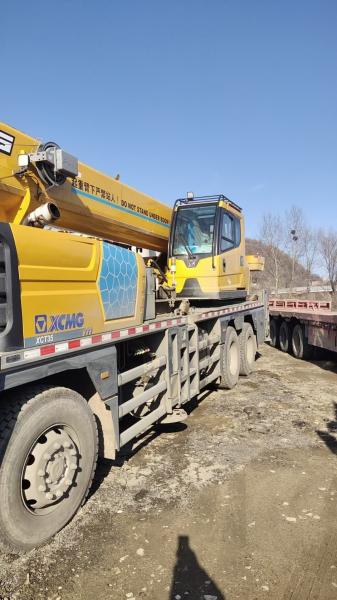 Crane hydraulique à bras droit XC MG 35 tonnes Haute efficacité opérationnelle pour l'inventaire des entreprises de construction