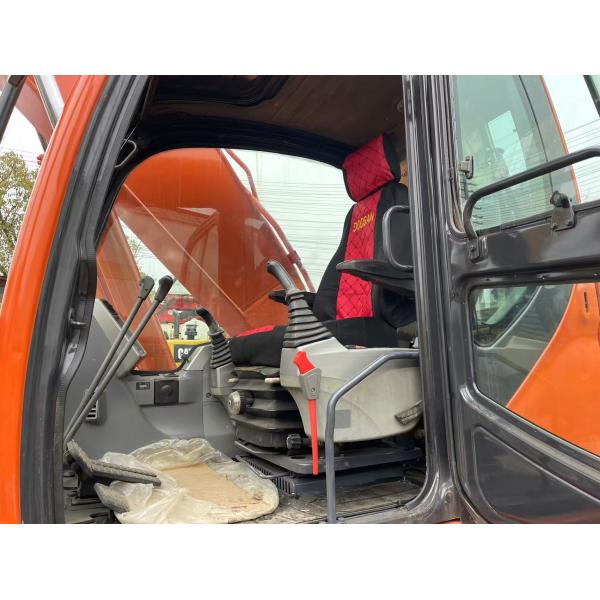 Used Doosan DX225 Excavator Medium Size Doosan Excavator