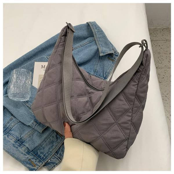 Winter messenger bag women dumpling bag lightweight small shoulder armpit  bag