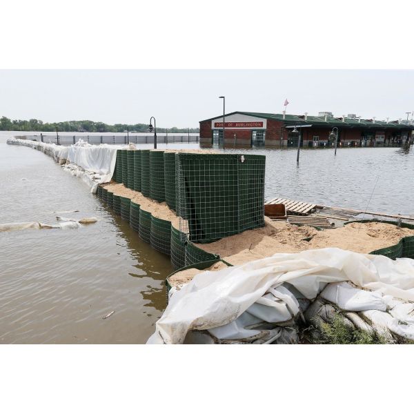 Galvanized Sand Wall Welded Defensive Barrier Explosion Proof Cage Flood Defense Gabion Blast Wall Geotextile Bastion Barriers