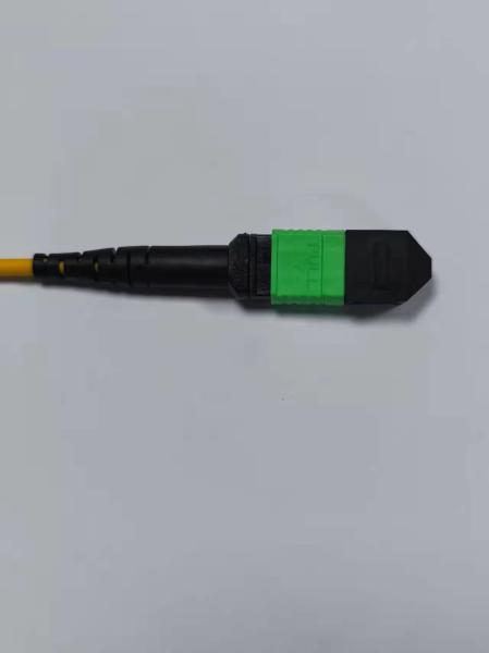 12 Fiber MTP MPO Cable With APC Male To FC APC Fanout Patch Cord For High Density Applications