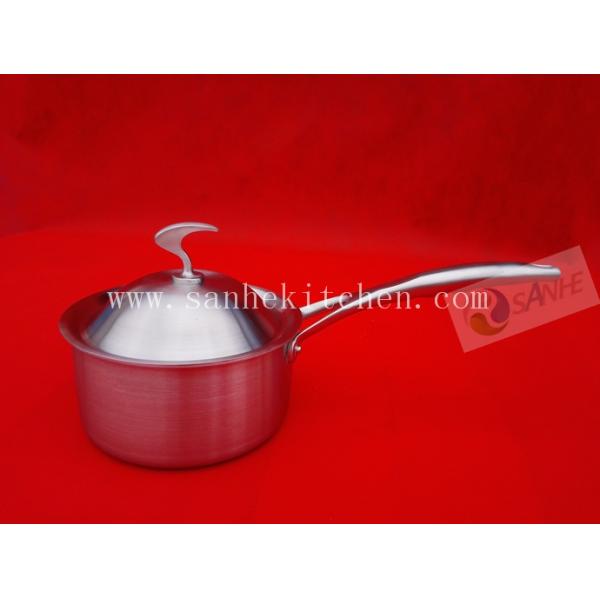 Milk pot with lid,Stainless steel pot,thickness 2.5mm with cast iron handle