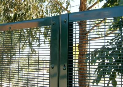 Galvanized / Powder Coated 358 Security Fencing For Garden 3 × 0.5