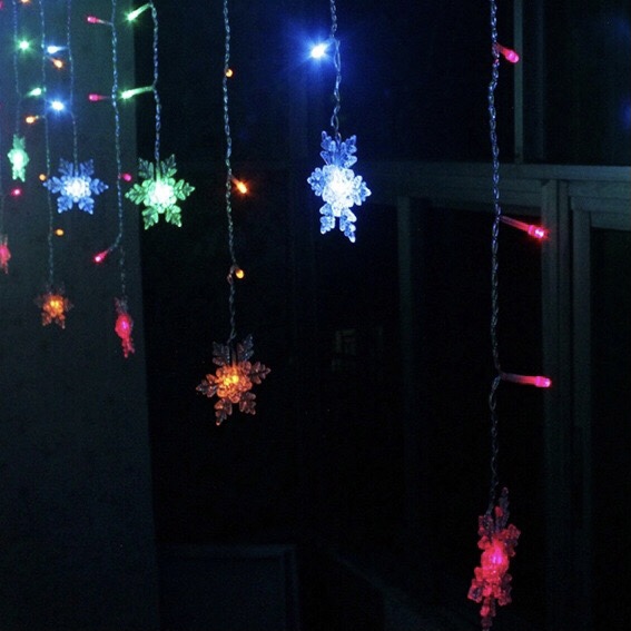 Winter Christmas Hanging Snowflake Decorations Glittery White Snowflake for Christmas Holiday New Year Party Home Decorations