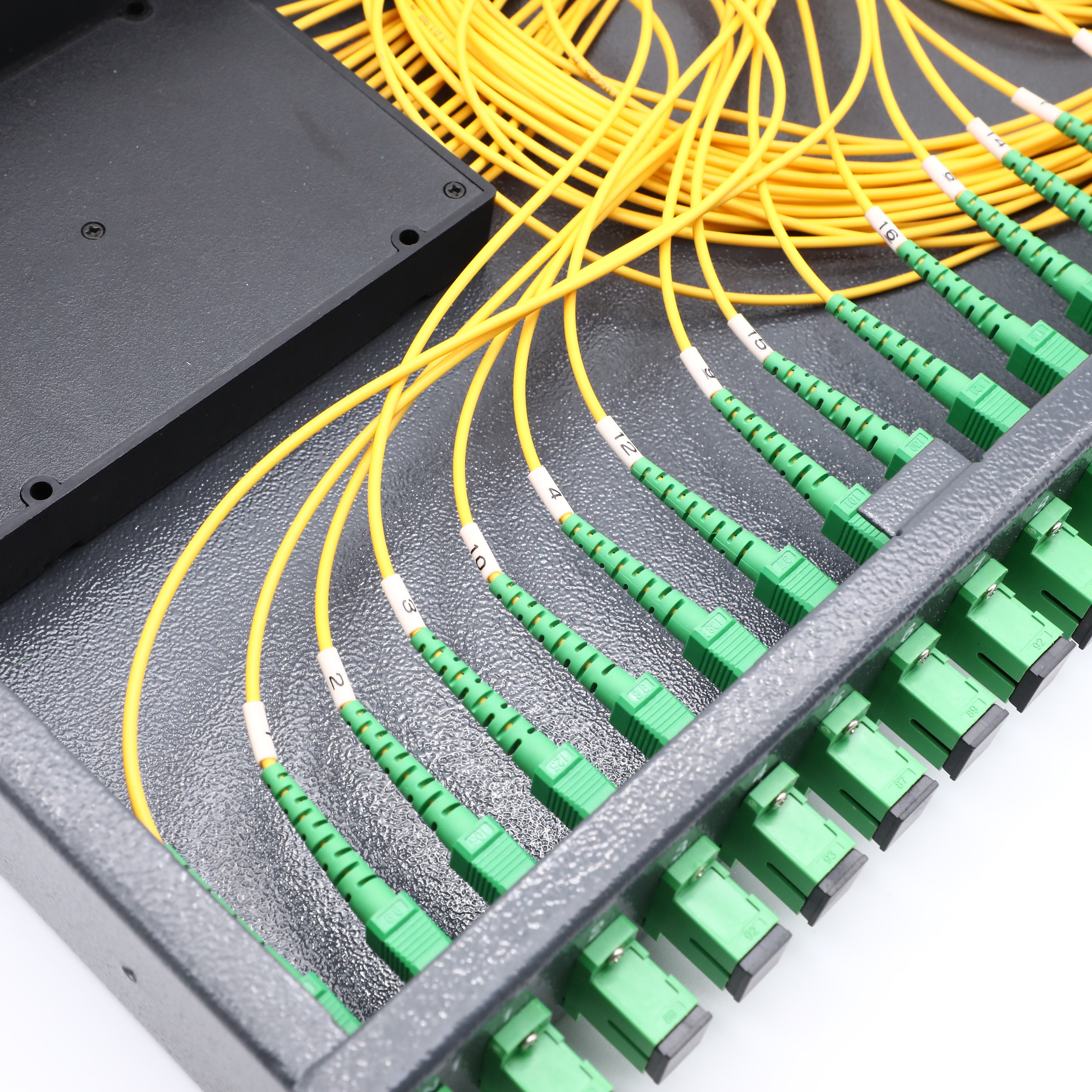 Тип держателя шкафа 1*16 со стальным Splitter Plc оптического волокна трубки