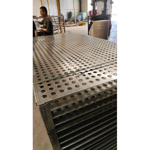 Decorative Column Cladding	Perforated Aluminum Sheet With 0.8mm Thick