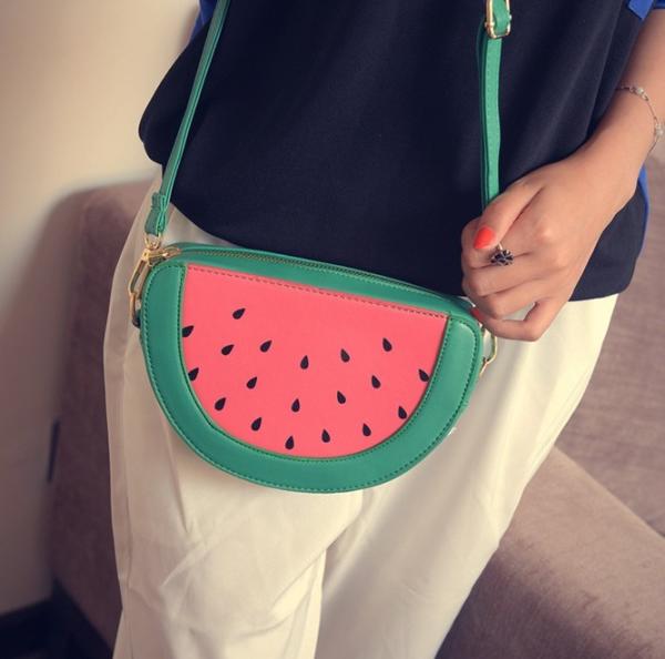 2016 Korean version of the new summer fruit character Funny shoulder bag diagonal package female tide
