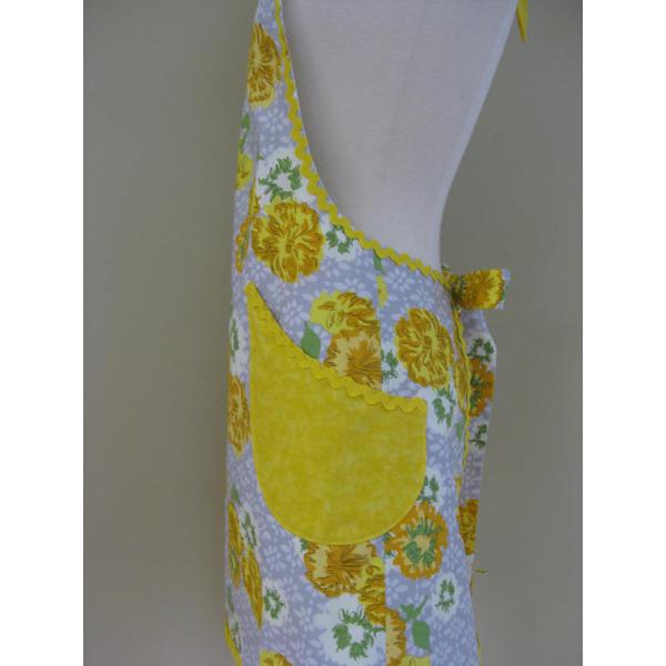 Ladies Apron, Kitchen Apron, Full Cooking Apron, Yellow Apron, Apron With Pockets, Gift For Women, Adult Apron, Gift Und