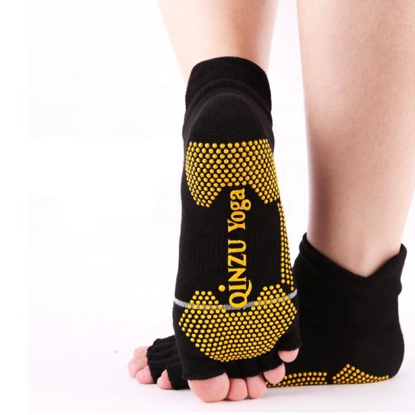 Cotton Anti-Slip Soft Silicone Sole Dance Barre Ballet Pilates Sox Custom men Grip Yoga Socks for men