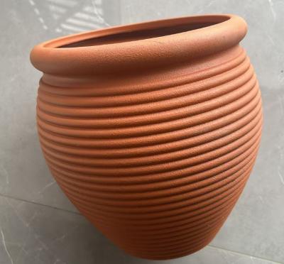 HDPE Thick-Walled Terracotta Flower Pot for Indoor and Outdoor Use with Multiple Sizes