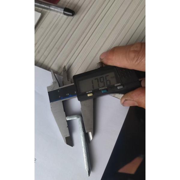 Headless Galvanized L-Shaped Steel Nails 3.0mm-9.6mm Shank Diameter 5mm