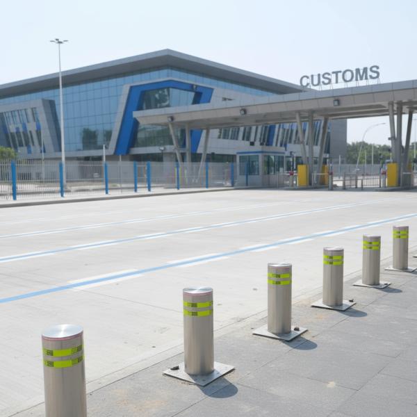 370W Motor Power Hydraulic Rising Bollard Rising Actuator for Bollard Body Diameter 219mm Performance in Harsh Environments
