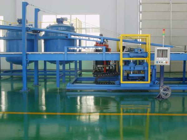 Composite PU Foam Roof Panel Roll Forming Machine High Strength For Decoration