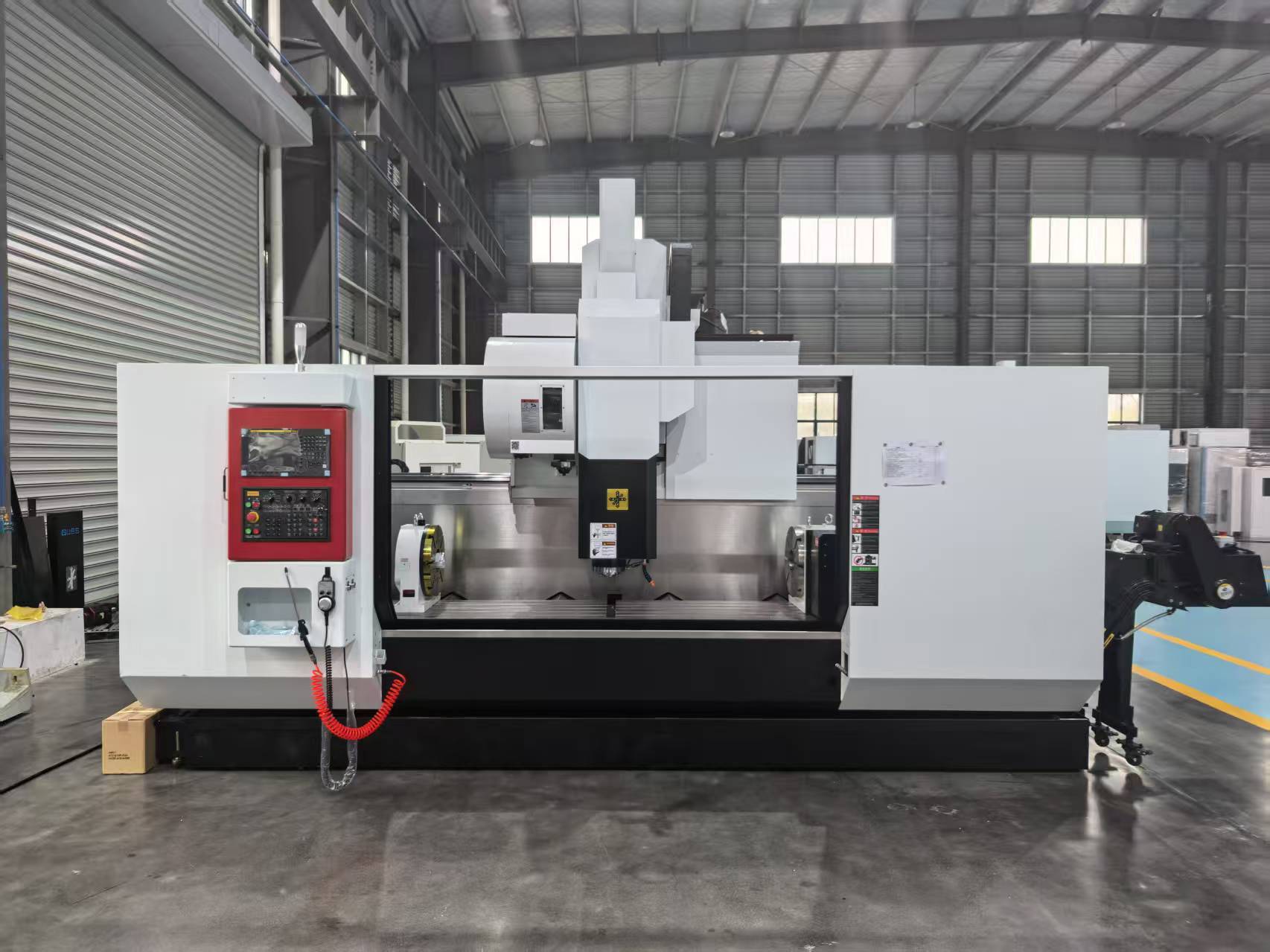 KBE‑2500 High Speed Aluminium Profile Machining Center