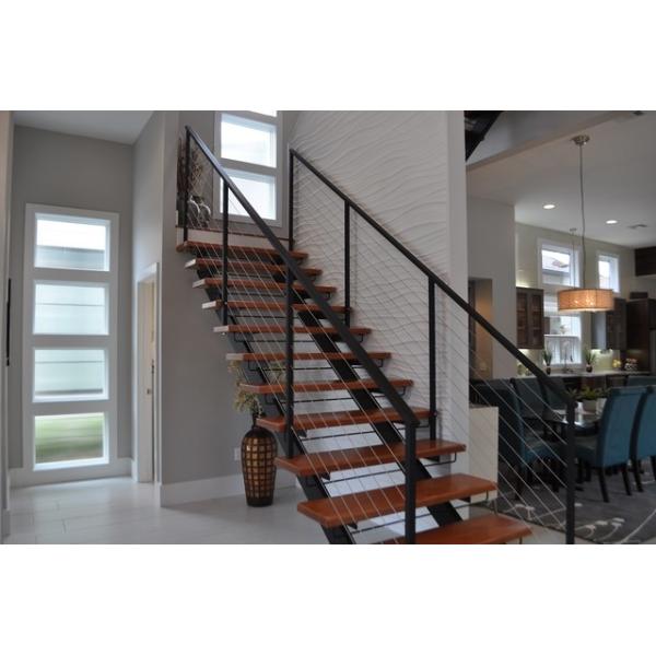 Customized Wooden Tread Straight Flight Staircase Glass Railing For Villa Design