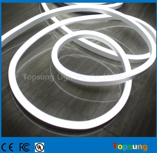 luz de corda flexível de neon de alto desempenho branco 12v resistente à água flexível de neon de tubo flexível