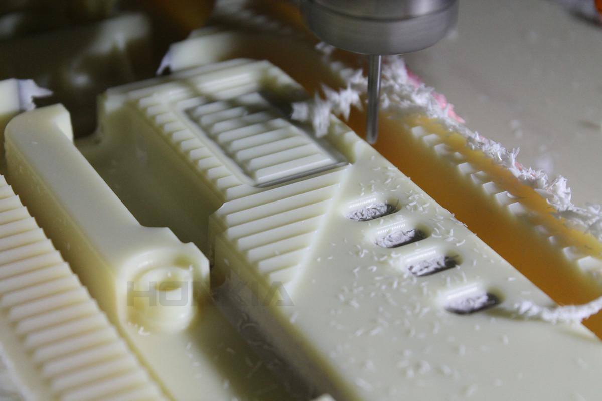 CNC ABS филировал быстрые части производства прототипа Удаление заусенцев зашкурить поверхностный финиш