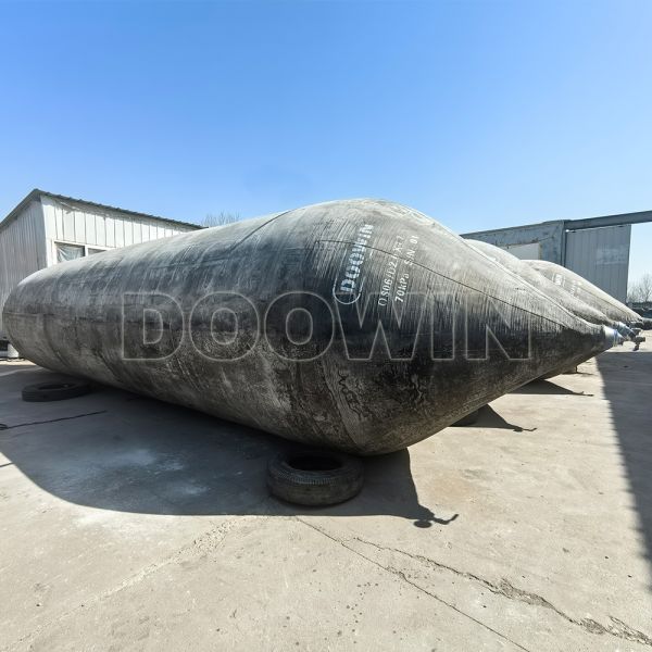 Inflatable Ship Launching Air Bags 4-12 Layer Marine Airbag For Ship Launching