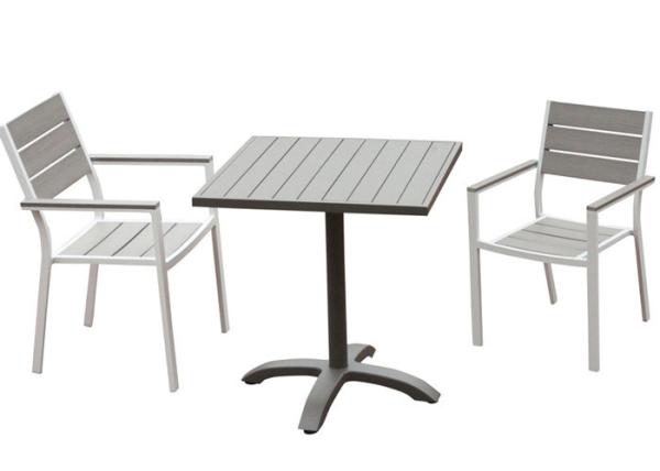 Anti Fading Poly Wood Armrest Restaurant Tables And Chairs