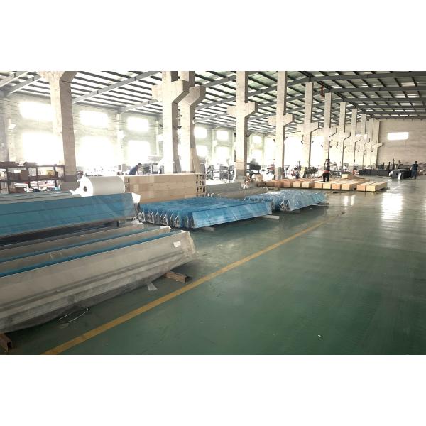 Longue durée de vie de la presse à froid pour divers panneaux dans les magasins de matériaux de construction