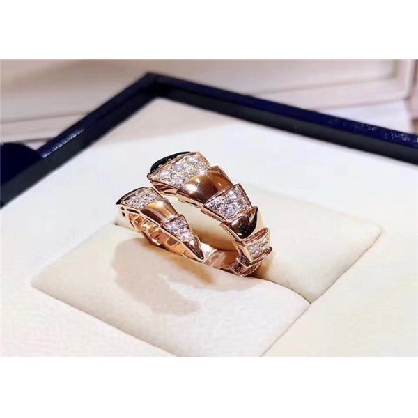 Jeux de diamants en or de 18 carats, bague de serpent avec onyx noir