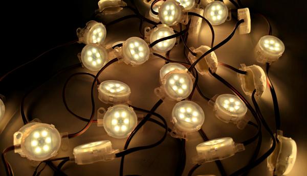 IP67 Fuente de luz LED para decoración al aire libre Color blanco cálido con cuerpo de lámpara de cobre de emisión cambiante Usado en edificios de parques