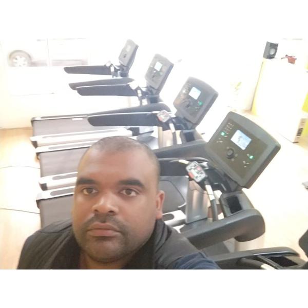 Knob Adjustable Commercial Gym Treadmill Incline Foldable Low Noise