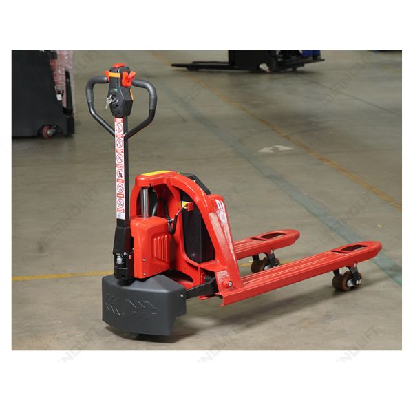 CBD1.5Li-2 CBD2.0Li-2 all new 2nd generation lithium powered electric pallet truck. Pallet truck with electric drive and electric lifting of loads weight 1500 kgs or 2000kgs