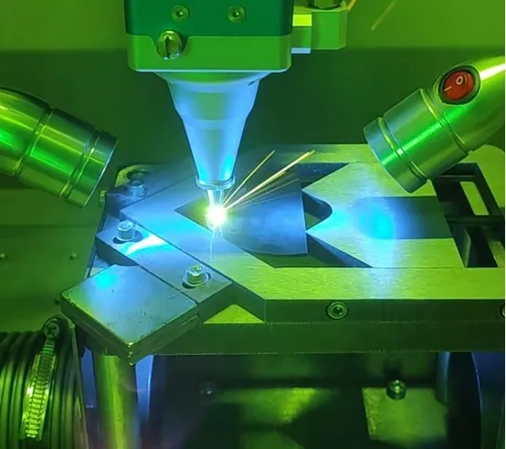 Fiber Laser Cutting Machine