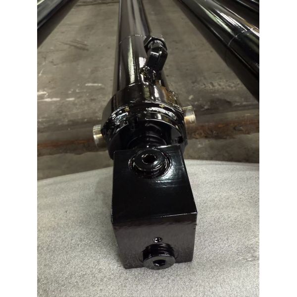 Rod End Ported Telescopic Hydraulic Cylinder 2350mm Stroke With Hard Chrome Plated Steel