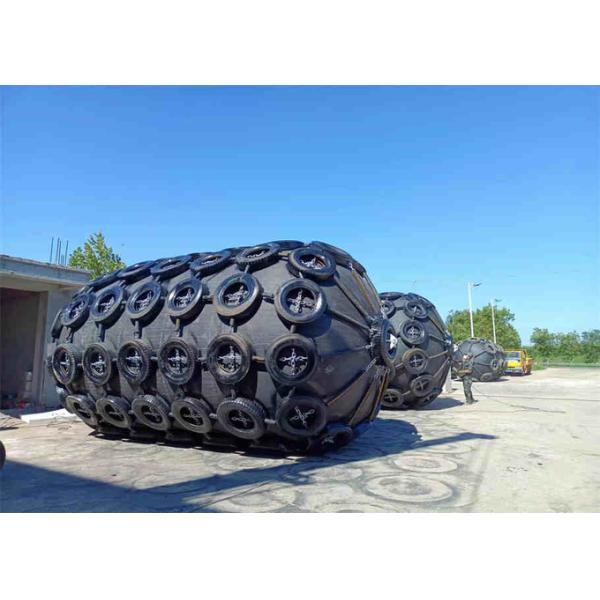 Pneumatic Marine Fender Yokohama Inflatable Natural Rubber Fender With Chain Net