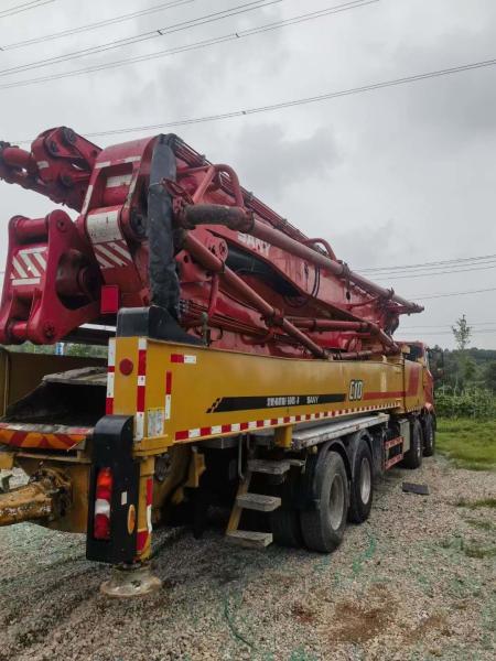 SYM5460THBF 60m Pompes à béton pour équipement lourd pour camions de construction