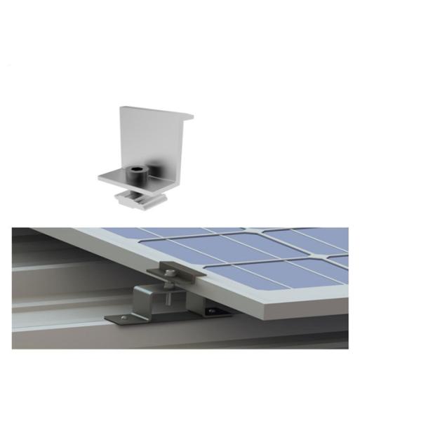 Ал 6005 струбцин панели солнечных батарей конца Т5 установил место установки крыши перерыва в телепрограмме для рекламной передачи земное