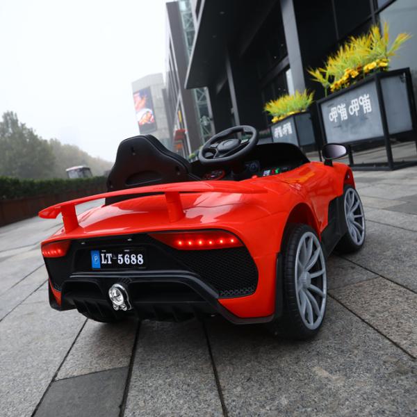 380*2 Мотор 2.4g RC Электрический автомобиль с открывающейся дверью и 4 колесами для детей в возрасте 2-10 лет