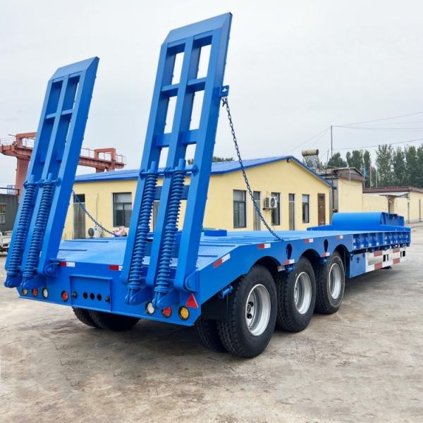 Tri Axle 60-80 Ton Low Bed Semi Trailer To Transport Heavy Equipment for Sale in Mauritius