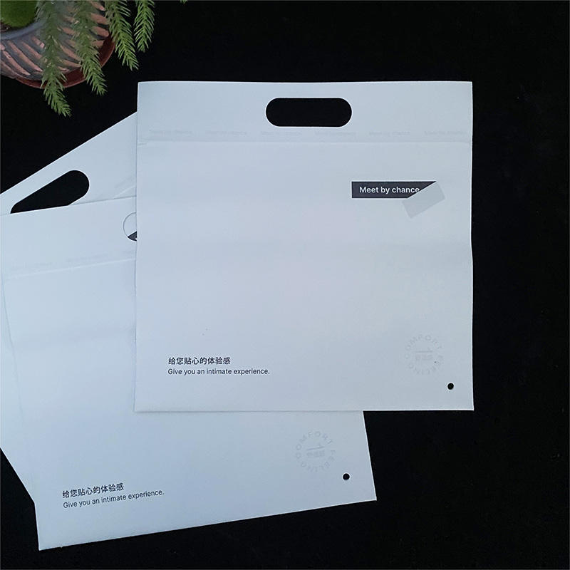 Luxury HDPE & PE Printed Shopping Hand Bag Eco-Friendly Boutique Clothing Bags for Business & Exhibition Use