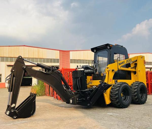 500 kg 700 kg 850 kg 1050 kg Mini-Skid Steer Breaker Loader para máquinas de movimentação de terra