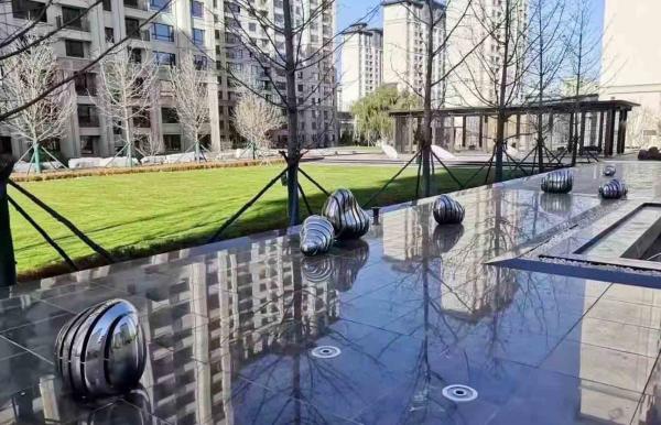 Outdoor SS316L Contemporary Metal Garden Sculpture