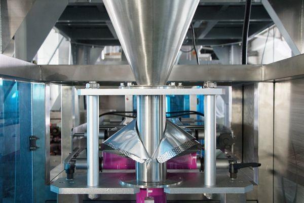 99% high accurately Filling Machine grain sugar coffee bean,rice ,sachet,snack,salt packaging machine