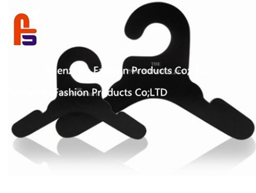 Strong Plastic Clothes Custom Cardboard Hange Coated Black Colour For Apparel