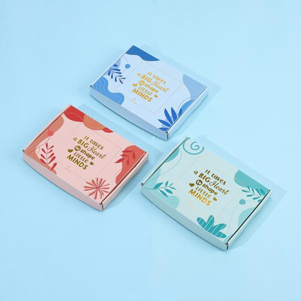 CMYK Papel personalizado embalagem maquiagem caixa de correio cartão cartão cartão corrugado caixas de envio cosméticos com logotipo