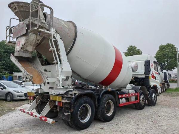 Caminhão de mistura de concreto automático portátil de trabalho pesado com desempenho estável