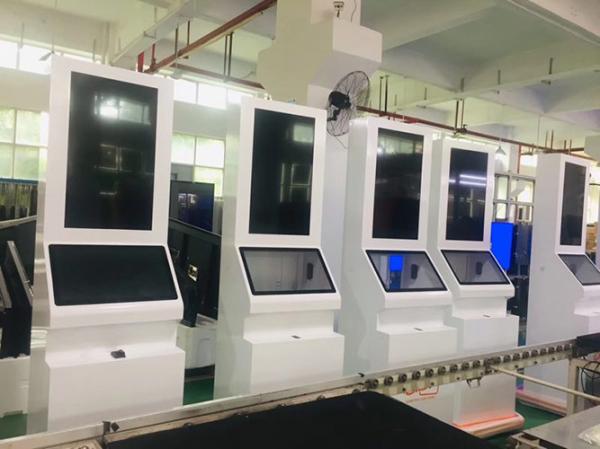 Tempered Glass 300W 350cd/m2 Interactive Touch Screen Kiosk