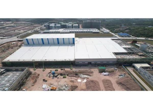 Estrutura de aço pré-fabricada personalizada Q235 Tratamento de superfície pintado/galvanizado